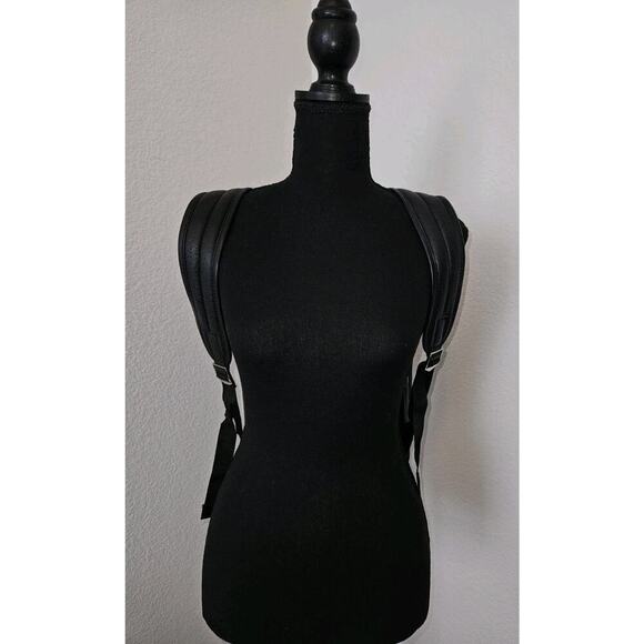 BOLANGARO TREVOR Leather Zipper Backpack Work Travel Black EUC 15x11x5 - Picture 4 of 14